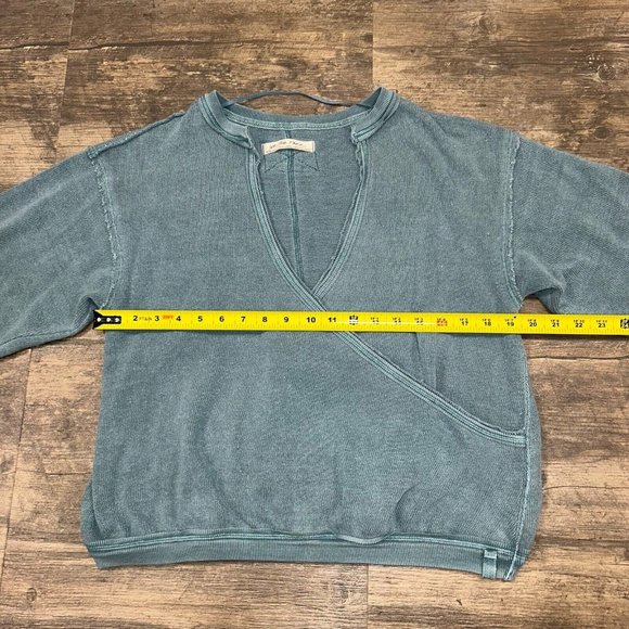 We The Free Anyway Top Distressed Deep Teal Wrap Raw Edge Deep V Extra Small - Picture 5 of 9